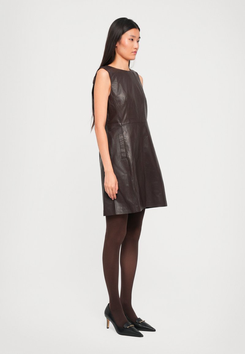STUDIO ID DRESS - Shift dress - wine/bordeaux - Zalando.ie STUDIO ID DRESS - Shift dress - wine/bordeaux - Zalando.ie