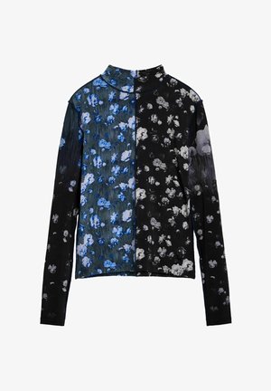 Bluză cu mâneci lungi cu design divizat; o parte cu imprimeu floral albastru pe un fundal închis, cealaltă parte cu modele florale negre și gri.
