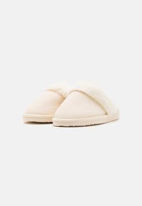 Even&Odd Tofflor & inneskor - beige