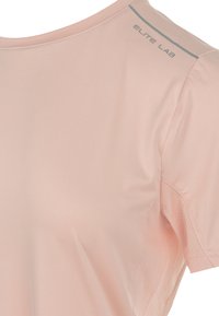 ELITE LAB Sports T-shirts - dusty peach