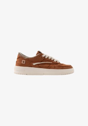 D.A.T.E., TORNEO FRINGED - Zapatillas - brown