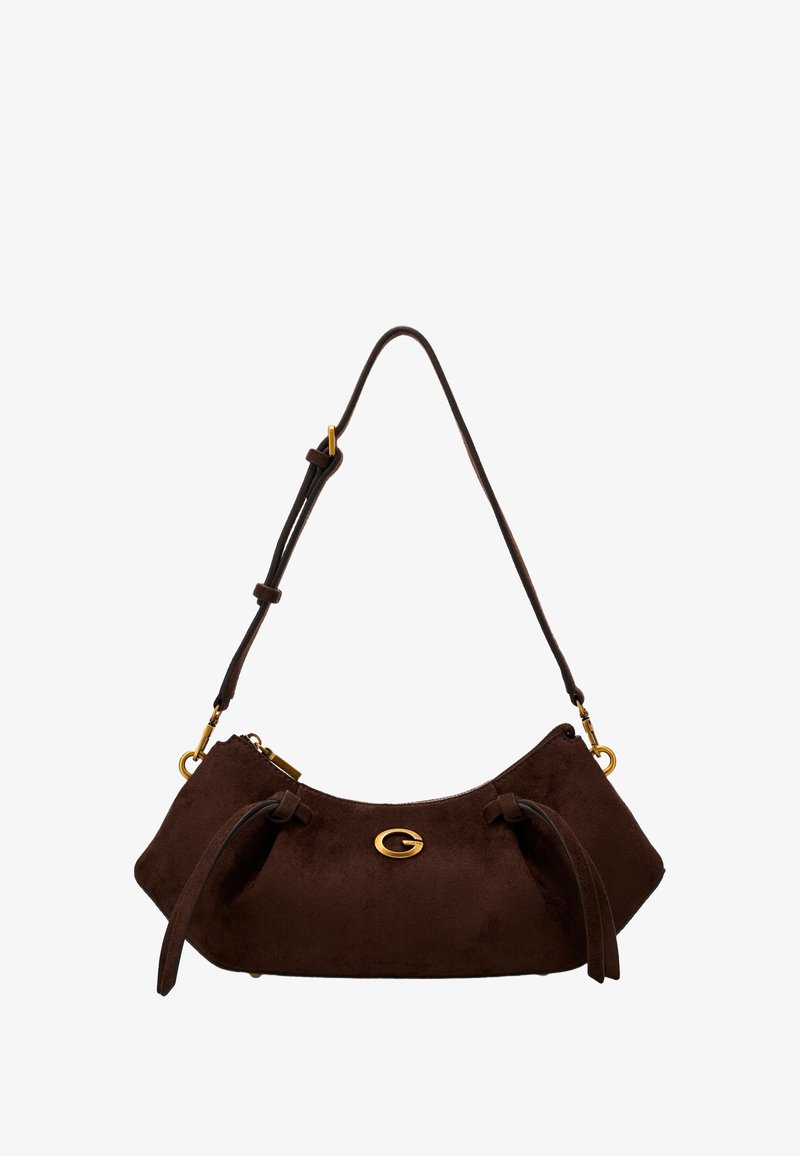 Sac à main en daim marron foncé avec une bandoulière ajustable, logo doré "G" à l'avant et pampilles en cuir nouées de chaque côté.