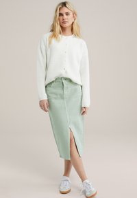 WE Fashion BLUE RIDGE - Ozko oprijeto krilo - mint green