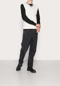 Jack & Jones Stickad tröja - white