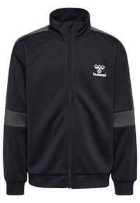 Zwarte zip-up jack van textielvezel, met een hoge kraag, Hummel-logo op de borst en donkergrijze schouderstrepen.