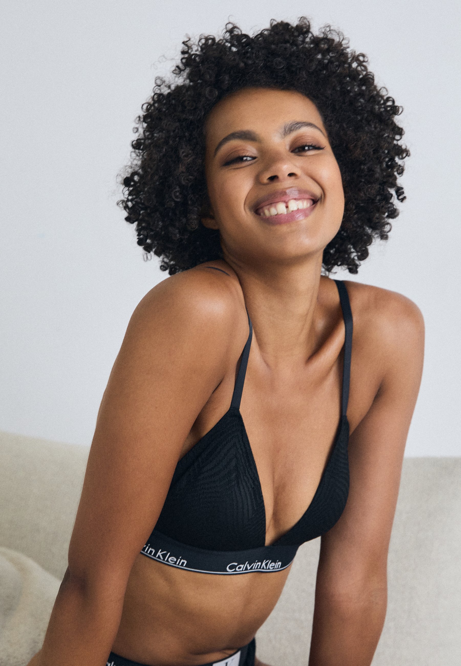 kiff lingerie / triangle layered bra