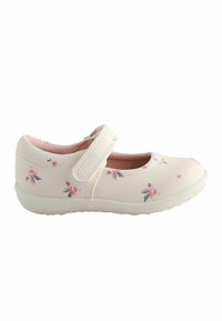 Weiße Mary Jane-Schuhe mit floralem Muster in Pink und Grau. Sie verfügen über einen Klettverschluss, eine abgerundete Zehe und eine strukturierte Gummisohle.