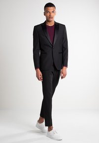 Next Trousers - Suit Trousers  Slim Fit - Öltönynadrág - black