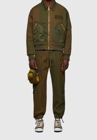 Diesel Bomber bunda - green