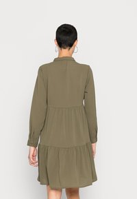 JDY PIPER NOOS - Vestido camiseiro - kalamata