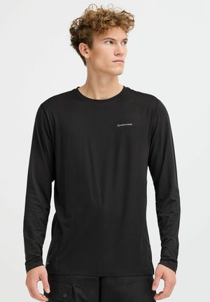 Zwarte langslachtige t-shirt van lichtgewicht stof. Beschikt over een ronde halslijn en een klein wit "North Bend" logo op de borst.