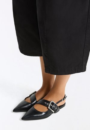 Bershka, BUCKLE SLINGBACK - BALLERINA SHOES - Slingback-ballerinasko - black