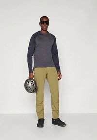 Endura SPRAY TROUSER - Rattapüksid - tweed green