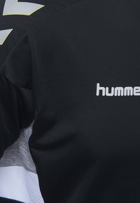 Hummel TECH MOVE - T-Shirt print - black