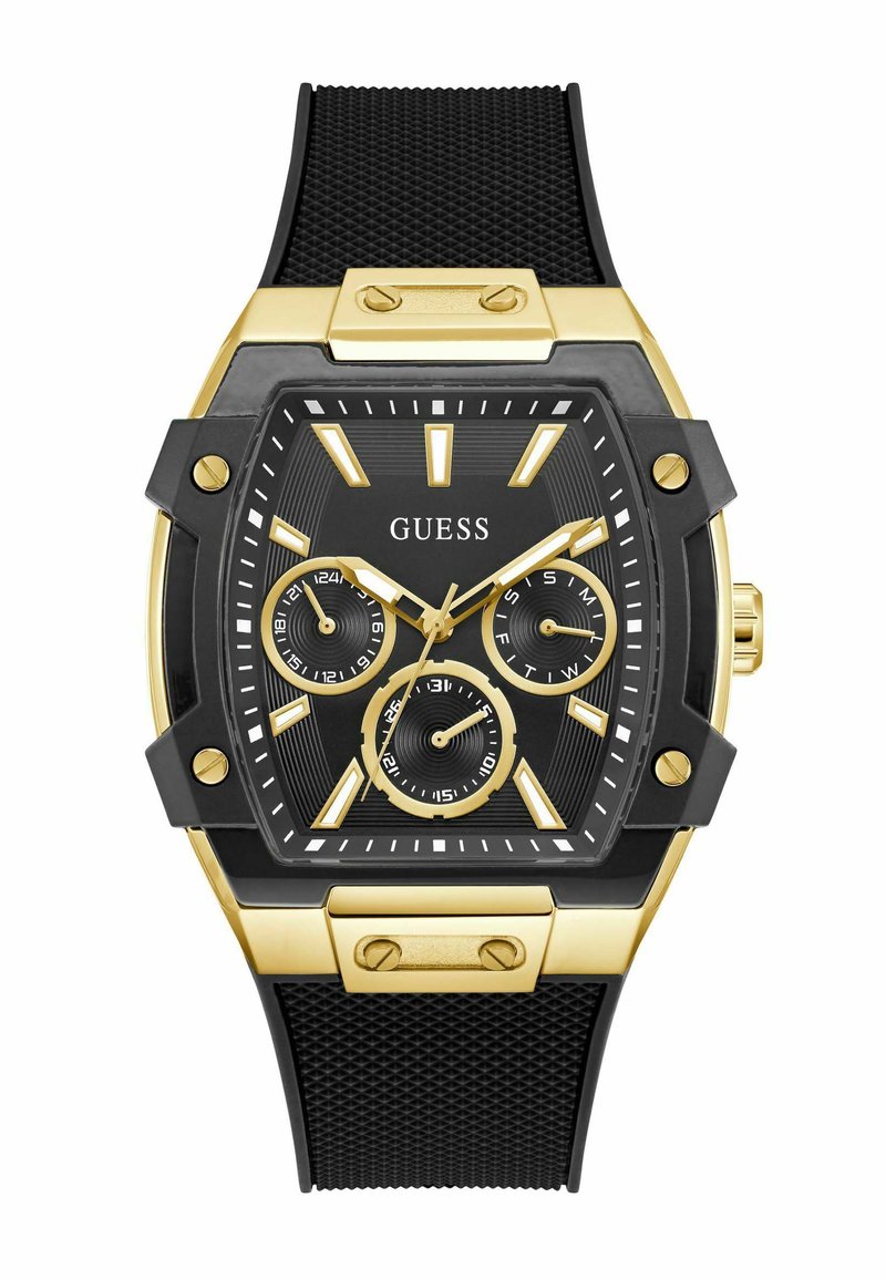Montre avec un bracelet en caoutchouc noir, dotée d'un boîtier rectangulaire en or et noir. Elle comporte trois sous-cadrans, des accents dorés et des index des heures proéminents.