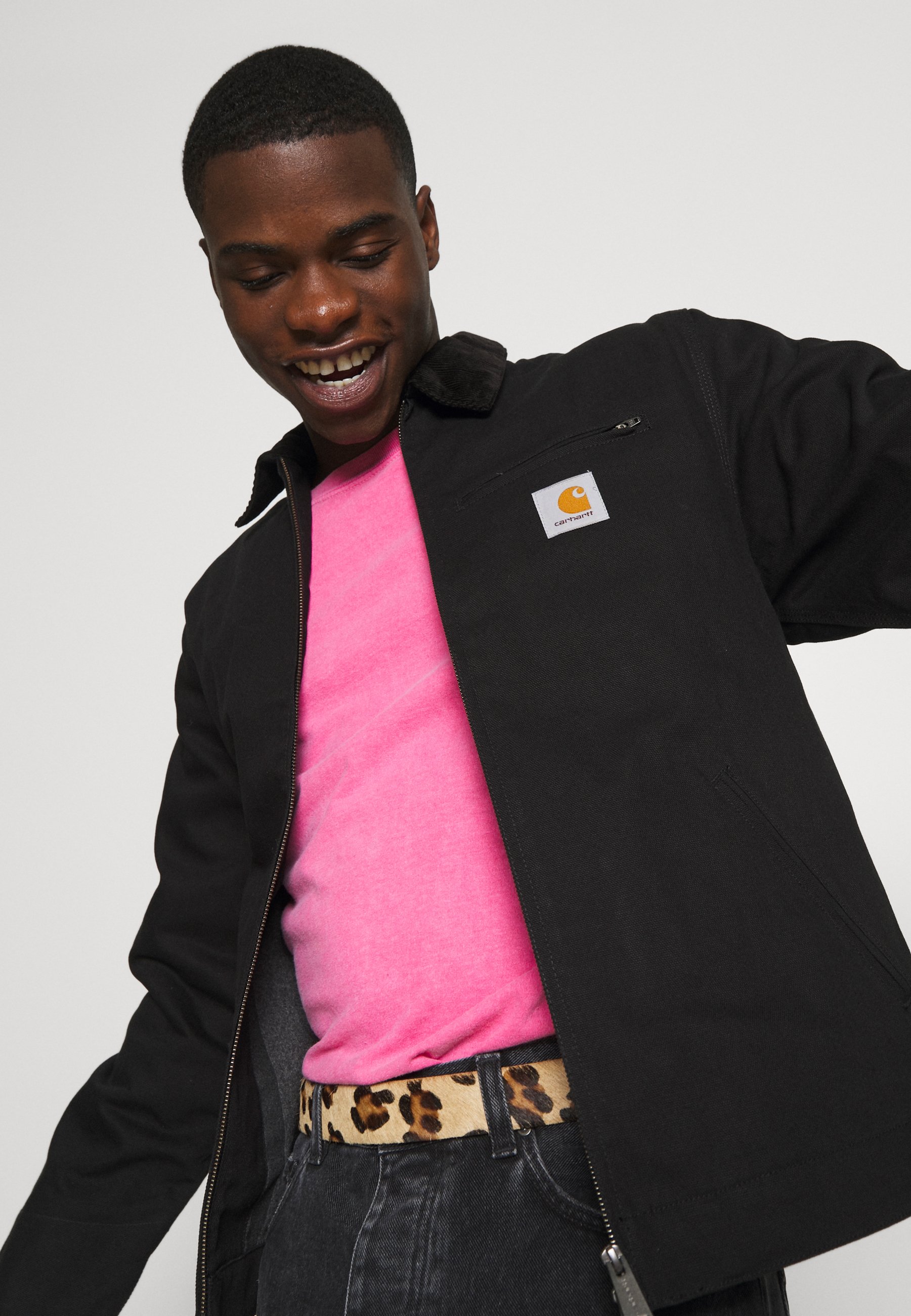 carhartt detroit jacket pink