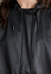 Thumbnail Image 7