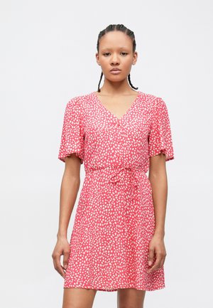 VIGRACE V NECK SHORT DRESS - Dienas kleita - red