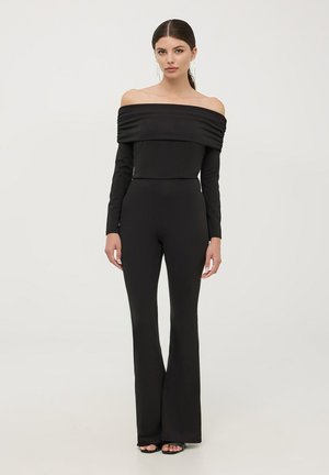 Terranova LUNGA A ZAMPA CON SPALLE SCOPERTE - Tuta jumpsuit - nero