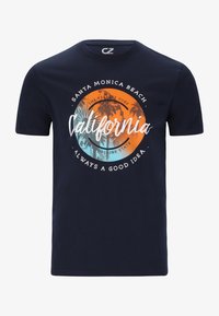 Valittu, navy blazer