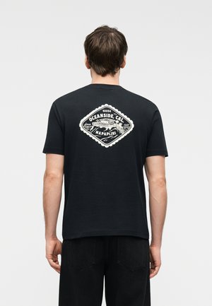 FLINT  - Tričko s potlačou - fancy