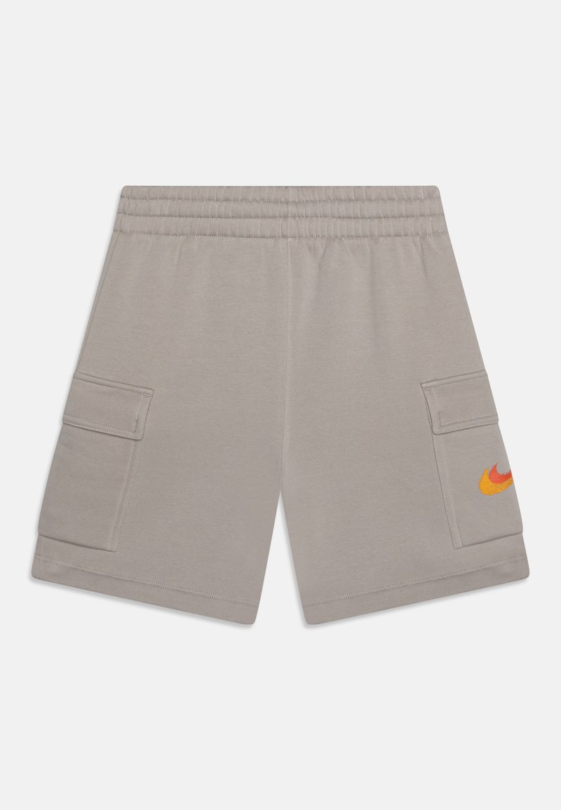 Nike Sportswear Shorts zwart