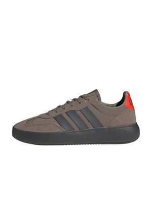 AUDI FORMULA ONE TEAM BARREDA DECODE - Walking trainers - simple brown   utility black   hi-res red
