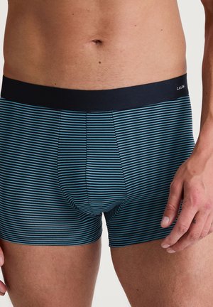 Boxers pour hommes en bleu marine avec de fines rayures turquoises. Tissu doux et extensible. Comprend une ceinture confortable et une coupe ajustée.