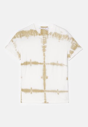 Kremowa bawełniana koszulka z krótkim rękawem w wzór tie-dye w ziemistym beżu. Okrągły dekolt i luźny krój.