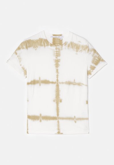 Kremfarget bomullst-skjorte med et tie-dye mønster i jordnær beige. Korte ermer og rund hals, med en avslappet passform.
