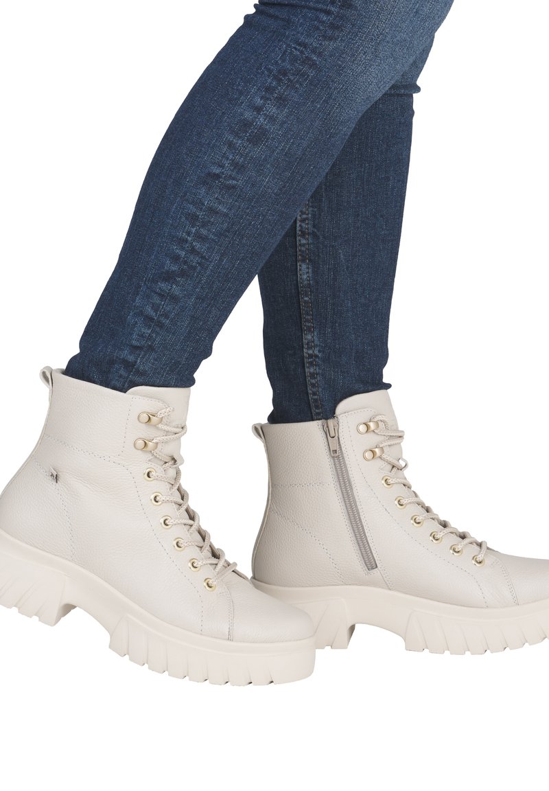 Rieker Bottines à plateau - weiss