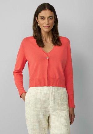 s.Oliver BLACK LABEL Strickjacke - korallrot