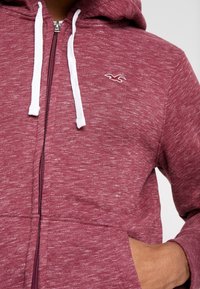 Hollister Co. Sudadera con cremallera - bordeaux