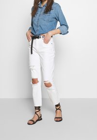 Abercrombie & Fitch Jeans slim fit - destroyed denim