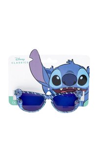 Lunettes de soleil bleues avec une monture à motifs comportant des accents du personnage Stitch sur les côtés. Verres de couleur bleu foncé. Emballées avec des illustrations de Stitch.