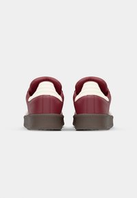 adidas Originals SAMBA XLG UNISEX - Zapatillas - noble maroon/core white