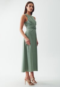 WILLA REVIVAL MIDI - Dnevna haljina - sage green