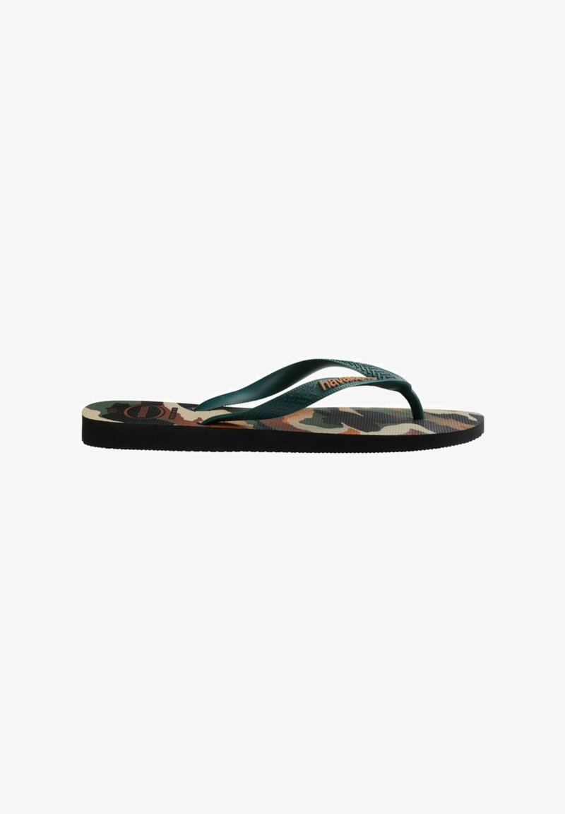 Flip-flop con cinghie verde scuro e una soletta a motivo camouflage multicolore, suola nera texturizzata per una buona aderenza.