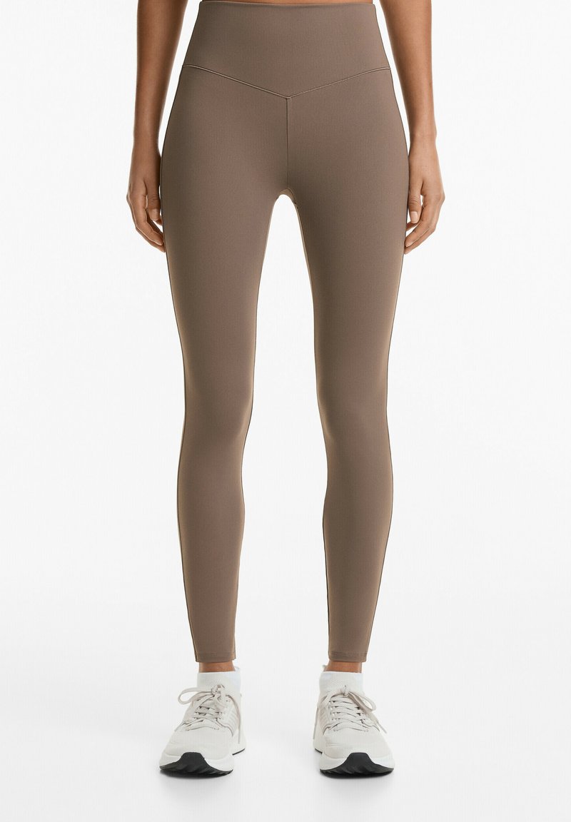 OYSHO - POLYAMIDE ANKLE-LENGTH WITH COTTONY HANDFEEL 65cm - Pajkice - brown, Povečajte