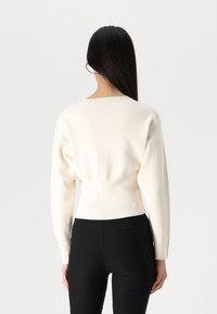 Gina Tricot CARDIGAN - Cardigan - gardenia