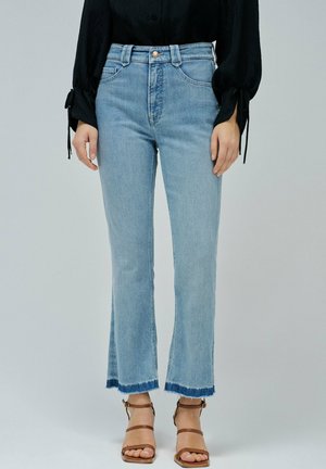 FAITH PUSH - Flared Jeans - blau
