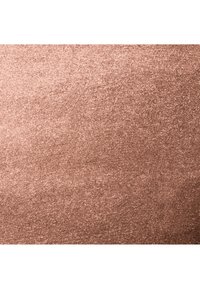 Metallic roségoldene Oberfläche, glatte Textur mit schimmerndem Finish, mit feinen Glitzerpartikeln gleichmäßig über den Hintergrund verteilt.