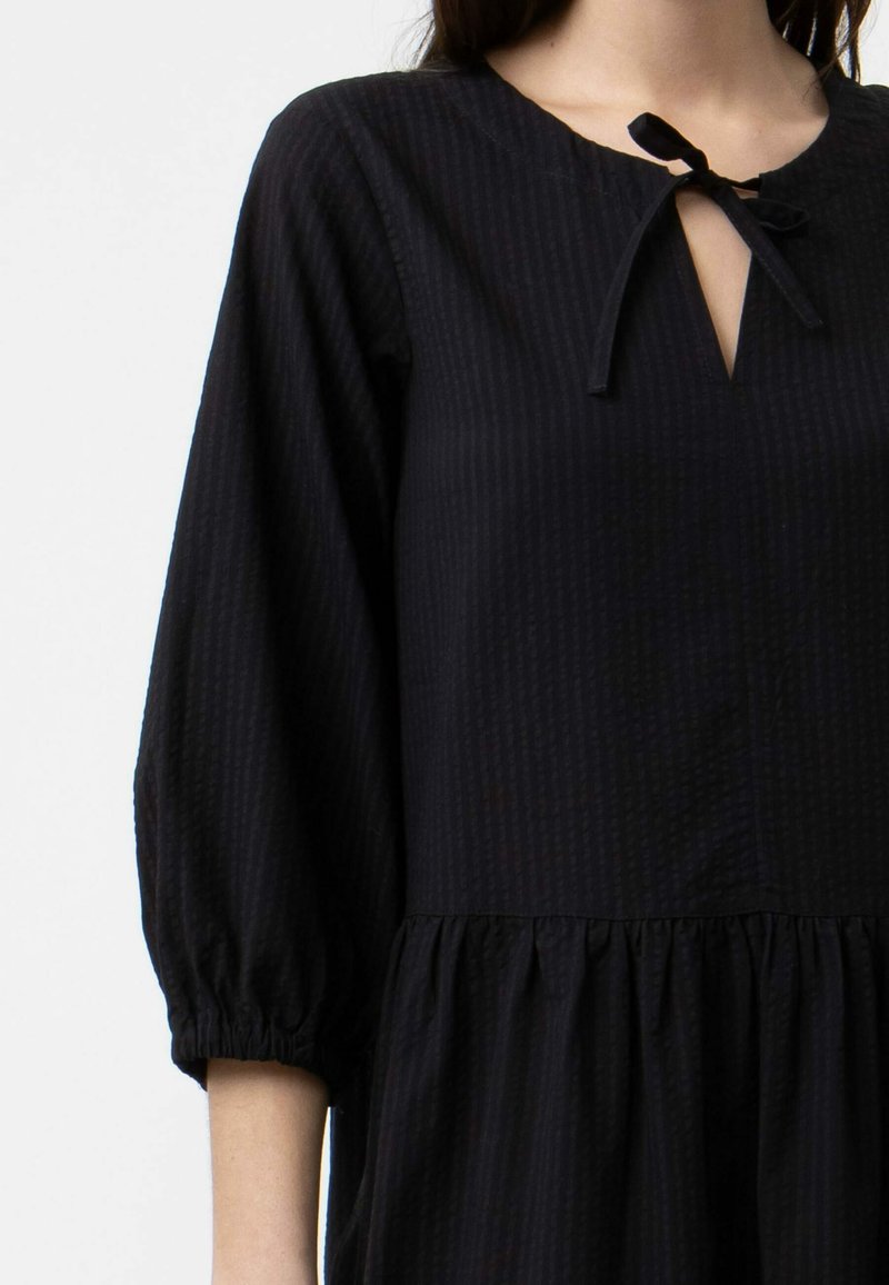 Damen Freizeitkleider | Lana Organic FJOLA Freizeitkleid schwarz - RY95546 Damen Freizeitkleider | Lana Organic FJOLA Freizeitkleid schwarz - RY95546