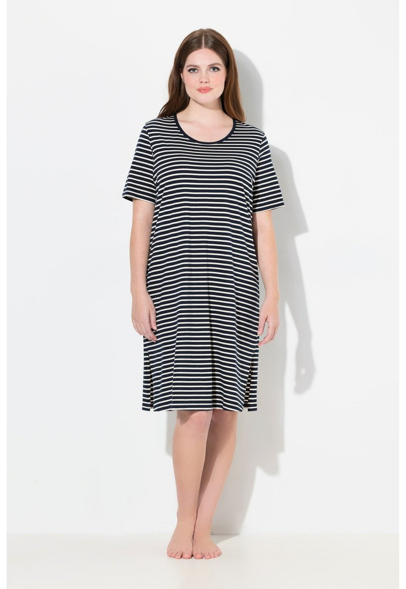 Vestido de manga corta a rayas en azul marino y crema, con cuello redondo, forma en A y aberturas laterales. Fabricado con una tela suave y transpirable.