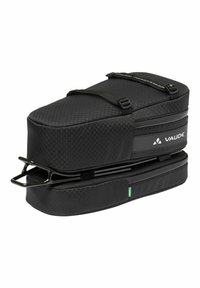 Schwarze Fahrradtasche mit strukturiertem Oberflächenmaterial, diagonalem Nähen und verstellbaren Riemen. Bietet ein schlankes, kompaktes Design und Metallbeschläge.