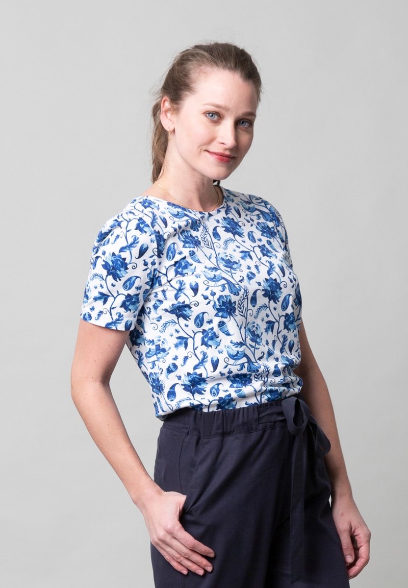Damen T-Shirts | Marjolein Elisabeth MARA T-Shirt print blauw wit/royal - PV28351 Damen T-Shirts | Marjolein Elisabeth MARA T-Shirt print blauw wit/royal - PV28351