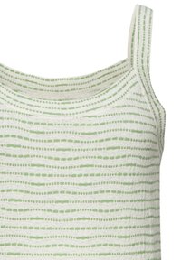 Hellgrünes und weißes, gemustertes Tanktop mit dünnen Trägern; verfügt über einen strukturierten, gestrickten Stoff mit horizontalen und vertikalen Streifen.