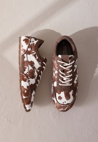 Next REGULAR FIT - Sportbačiai - animal