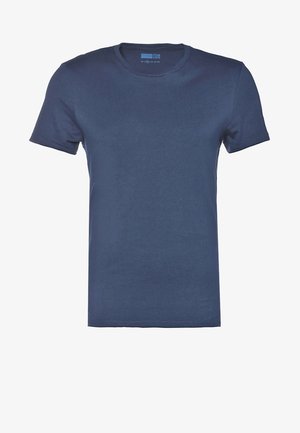 T-shirt en coton bleu marine avec un col rond, des manches courtes et une texture lisse et unie. Aucun motif ni détail matériel visible.