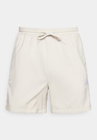 ESSENTIAL THREE STRIPES CHELSEA SHORT - Sports shorts - alumina/white